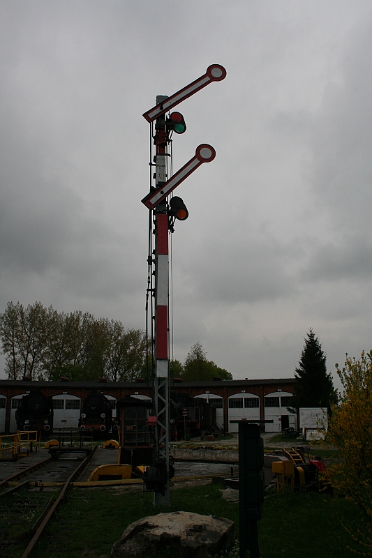 a 162